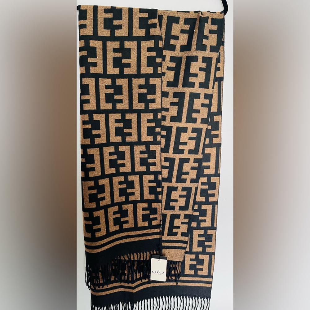 75”x 35” long wraparound scarf